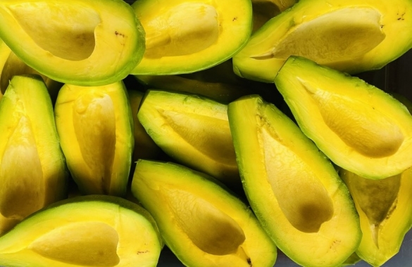 Frozen Fresh Avocado - Halved